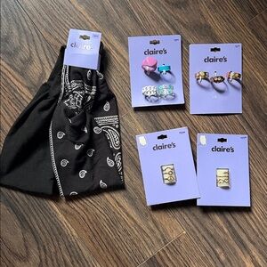 Claire's accessory set